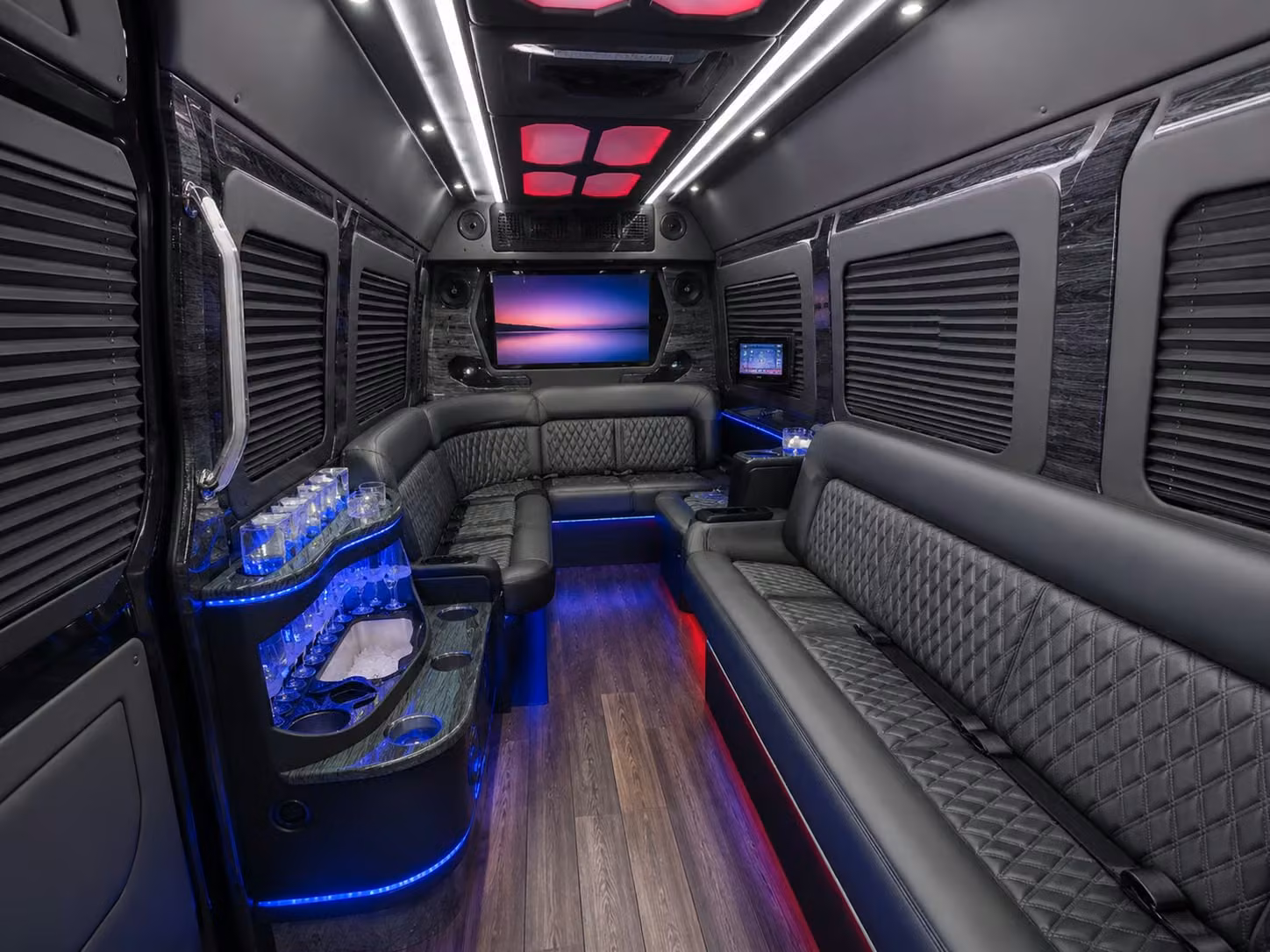 charleston bus rentals for sports teams sporting events
