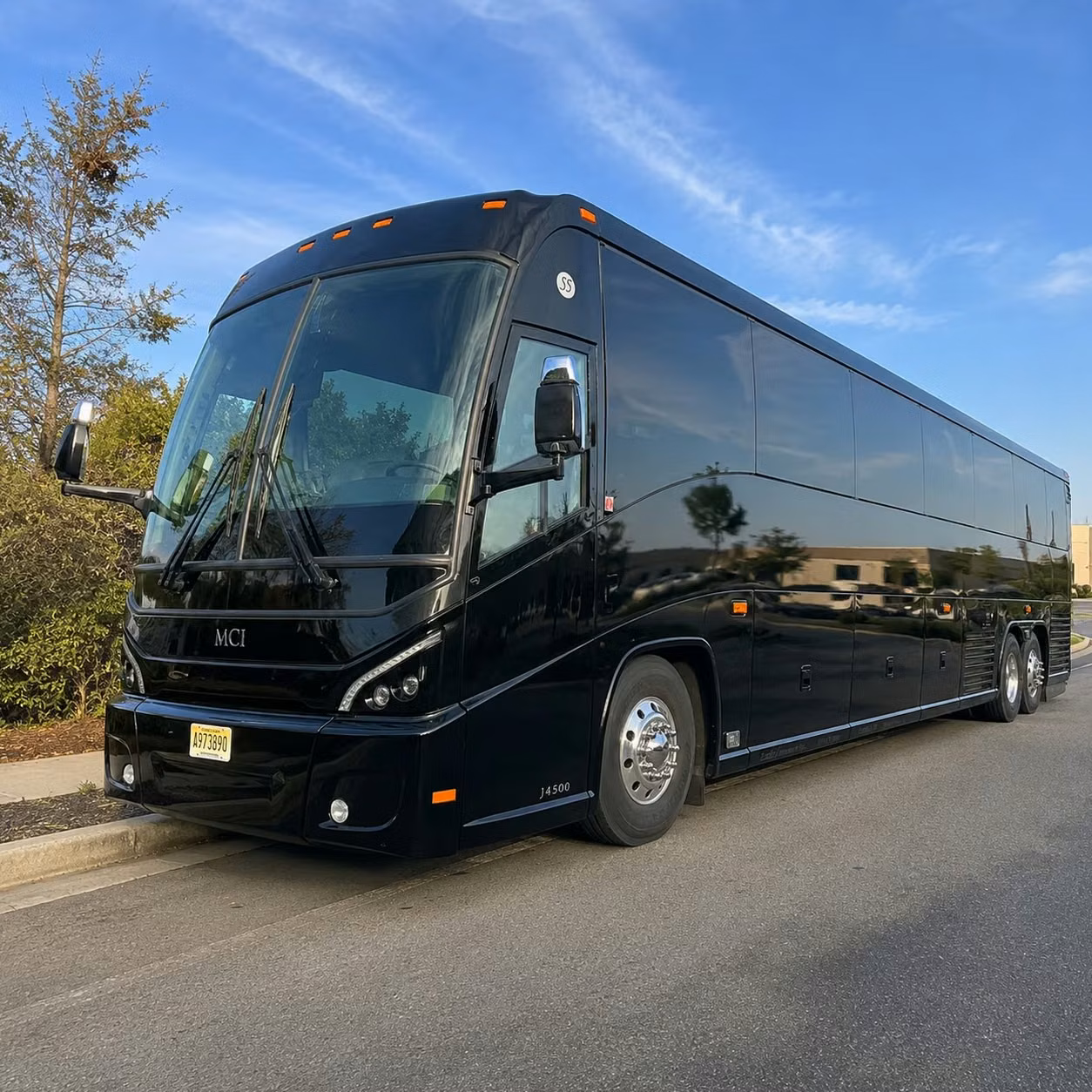 charterbuscharleston com is the smarter way to book employee transportation in charleston south carolina