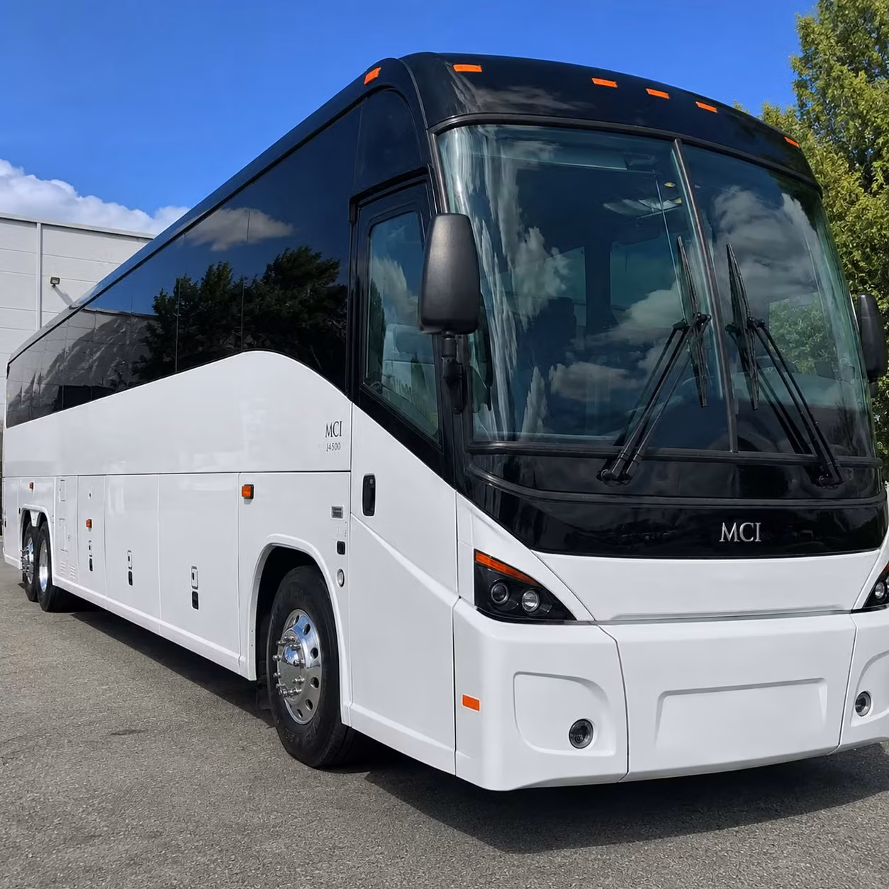 group hotel shuttles and convention transfers at chs