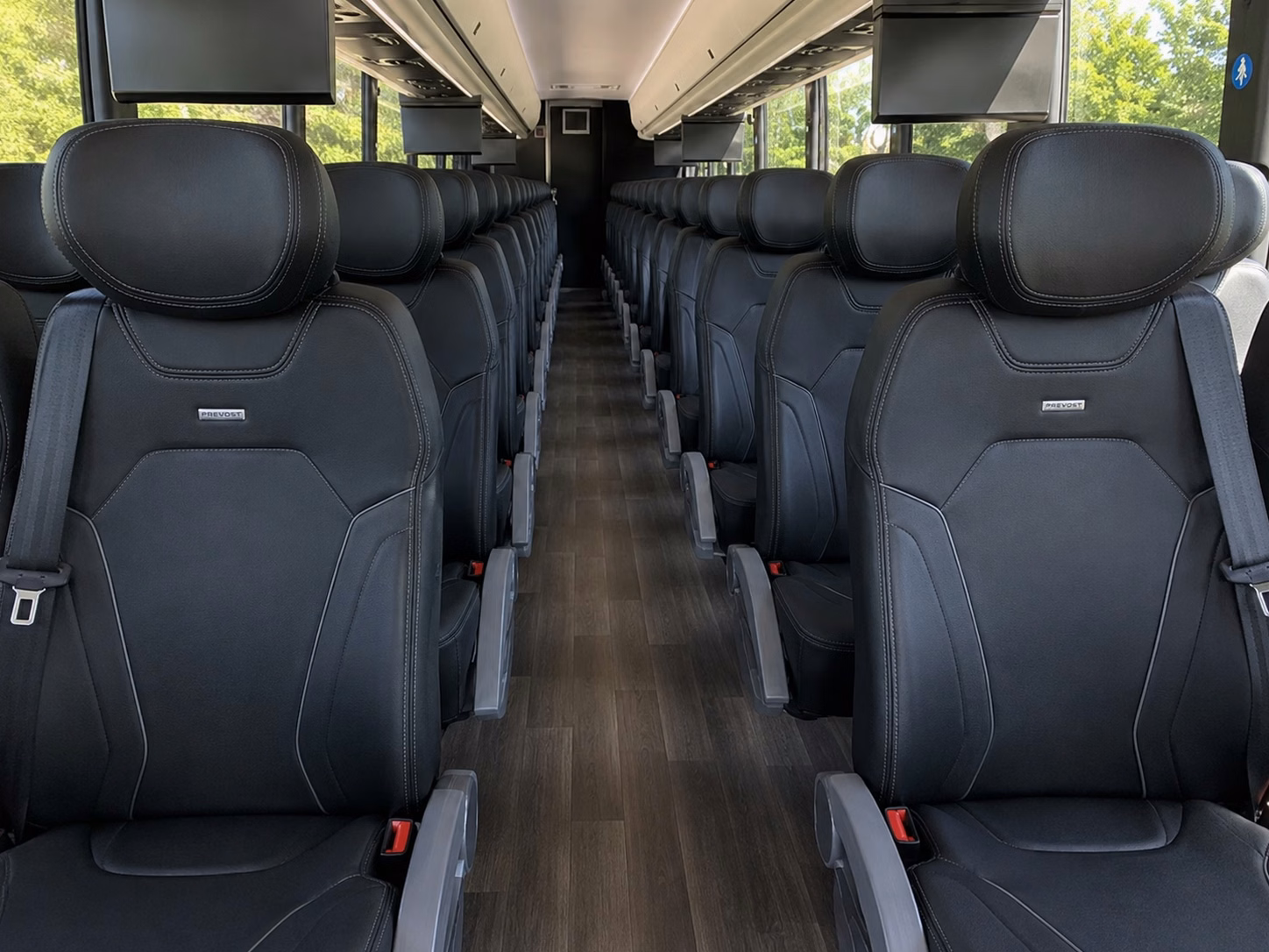 shuttle buses for wedding guests between charleston hotels and venues