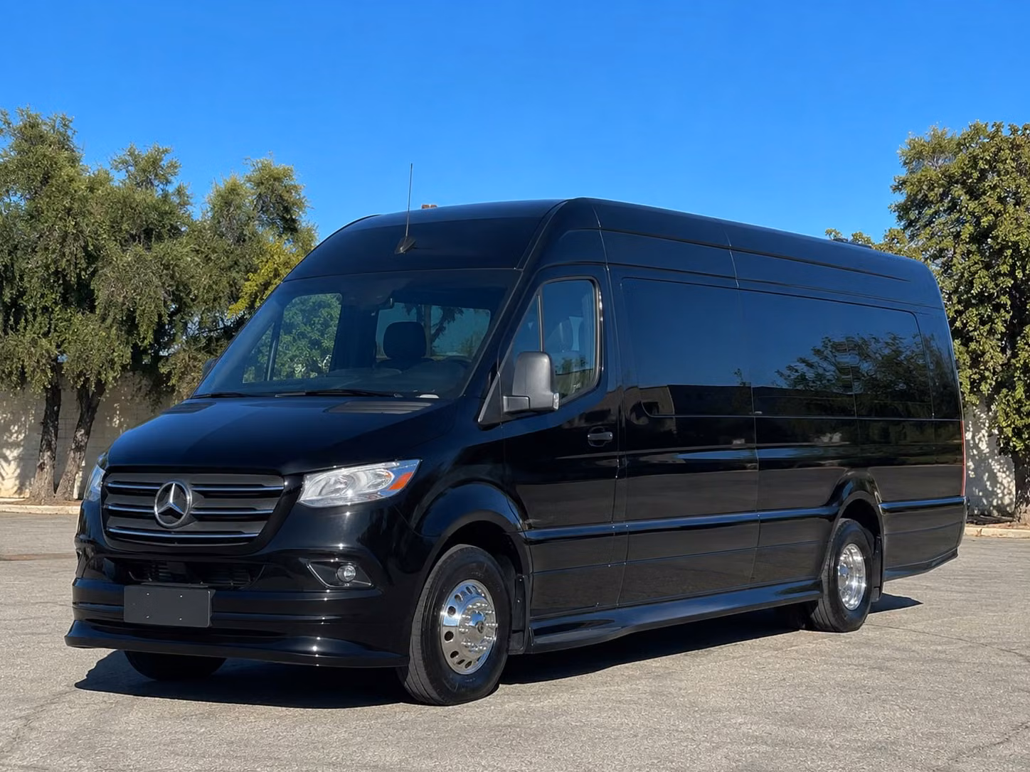 transportation serving charleston and nearby cities